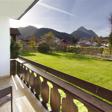 Arnspitzgarten Mittenwald Buitenkant foto